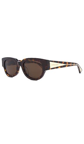 Nude Triangle Cat Eye Sunglasses in - Bottega Veneta - Modalova