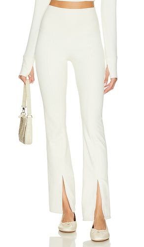 PANTALON ALANI in . Size S - BEACH RIOT - Modalova