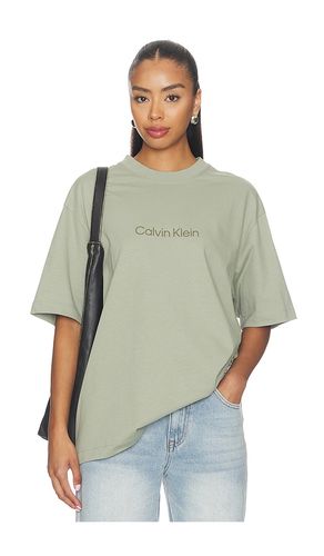 T-SHIRT RAS DE COU RELAXED en . Taille S. Also en - Calvin Klein - Modalova