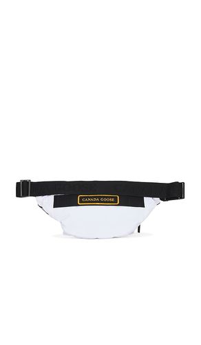 Canada Goose Waist Pack in White - Canada Goose - Modalova