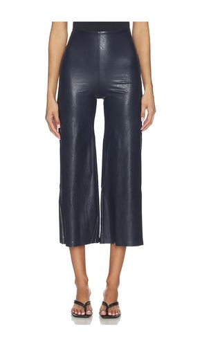PANTALON CROPPED EN SIMILICUIR en . Taille S. Also en XS - Commando - Modalova