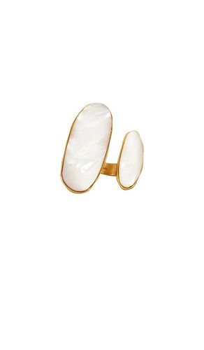 Cult Gaia BAGUE AMI in Ivory - Cult Gaia - Modalova