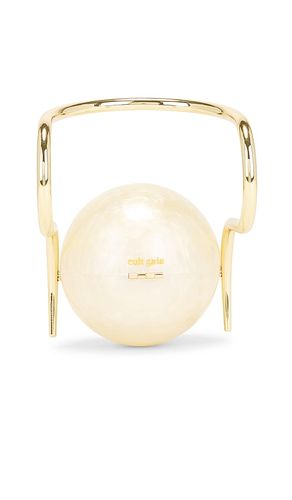 Pearl Top Handle Bag in - Cult Gaia - Modalova