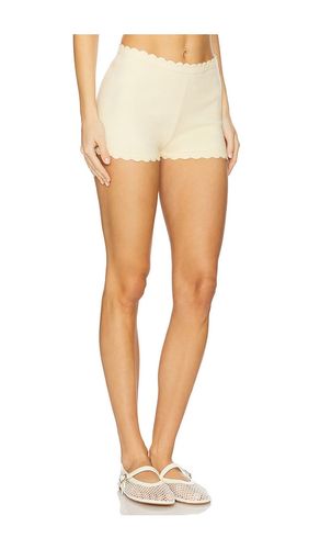 Scallop Short en . Taille L. Also en S, XL, XXS - GUIZIO - Modalova