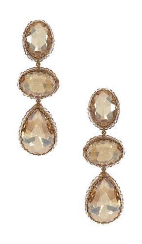 BOUCLES D'OREILLES PENDANTES HADLEE en - Deepa Gurnani - Modalova