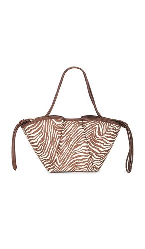 Maro Raffia Tote Bag in - Dolce Vita - Modalova