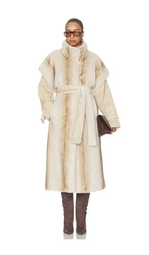 Harper Long Fur Coat en . Taille S. Also en XS, M, L - Ducie - Modalova