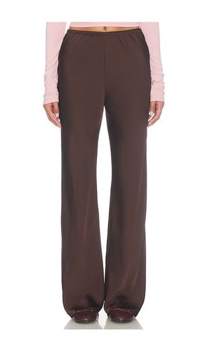 PANTALON SATIN ROW en . Taille L. Also en M, S, XL, XS - Elodie the Label - Modalova