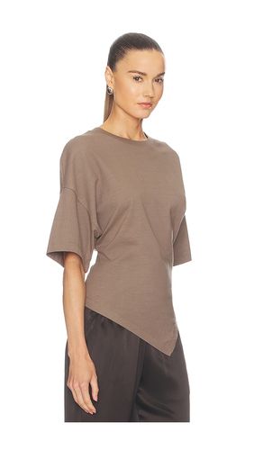 Supima Structured Jersey Assymetrical Tee en . Taille M. Also en S, XS - Enza Costa - Modalova