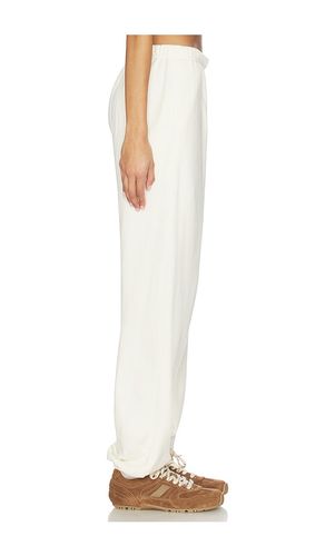 PANTALON DE JOGGING BOYFRIEND À POCHES en . Taille L. Also en XL - Eterne - Modalova