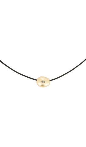 COLLIER PENDENTIF EN CUIR NOIR GRAINÉ POLI en - Ettika - Modalova