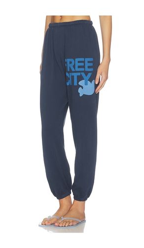 Large Sweatpant in . Size L. Also in - Free City - Modalova