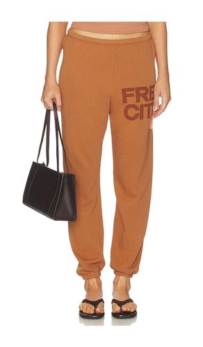 PANTALON SWEAT LARGE FREECITY en . Taille L. Also en - Free City - Modalova