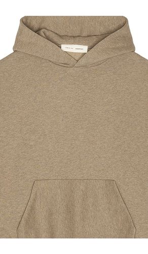Fleece Hoodie en . Taille M. Also en L, XL/1X, XXL/2X - Fear of God ESSENTIALS - Modalova