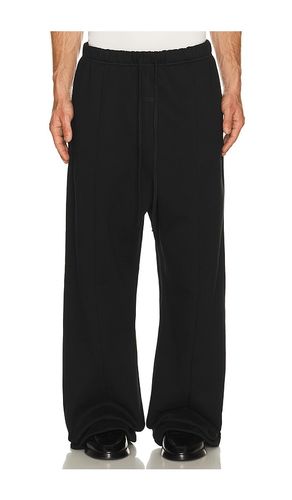 PANTALON SWEAT SIGNATURE en . Taille L. Also en XXL/2X, XXXL/3X - Fear of God ESSENTIALS - Modalova