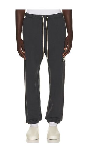 Classic Fleece Sweatpant en . Taille L. Also en M, XL/1X, XXXL/3X - Fear of God ESSENTIALS - Modalova
