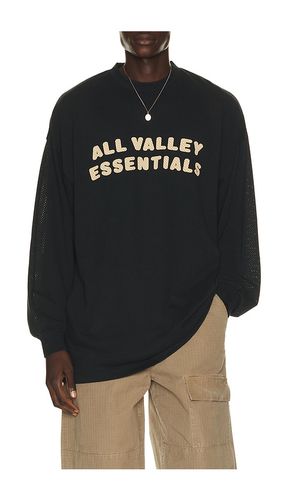 Merch Long Sleeve Tee en . Taille XS. Also en S, M, L, XL/1X - Fear of God ESSENTIALS - Modalova
