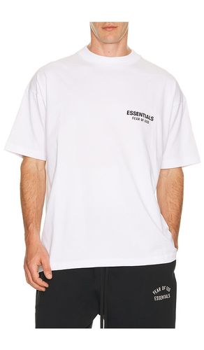 Classic Fit T-Shirt in . Size L. Also in M, S, XL/1X, XS - Fear of God ESSENTIALS - Modalova