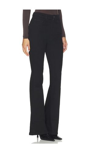 The Valentina Super High Rise Flare Jean en . Taille 24. Also en 25, 26, 27, 28, 29, 30 - Favorite Daughter - Modalova