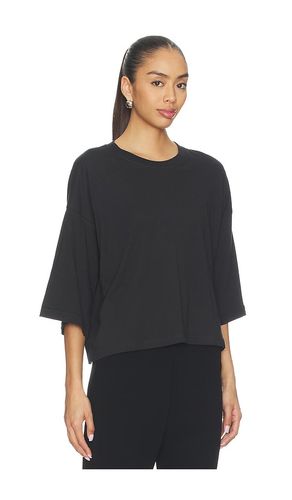 The Over It Tee in . Size L. Also in M, S, XS - Favorite Daughter - Modalova