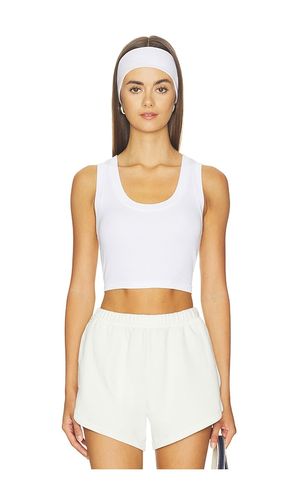 The Cutting It Close Crop Tank in . Size L. Also in M, S, XL - Favorite Daughter - Modalova