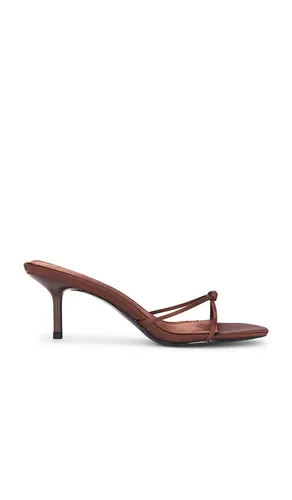 Maeve Slipper in . Size 10. Also in 5, 5.5, 6, 7, 8, 9 - FEMME LA - Modalova