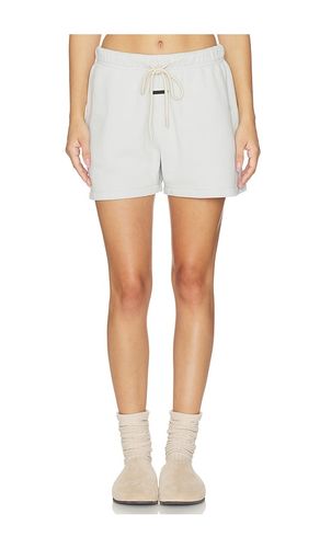Classic Fit Short en . Taille L. Also en M, S, XS - Fear of God ESSENTIALS - Modalova
