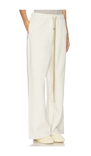 PANTALON SWEAT LOUNGE en . Taille L. Also en S, XL - Fear of God ESSENTIALS - Modalova