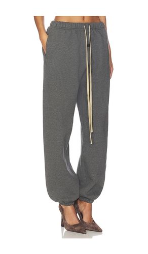 PANTALON SWEAT CLASSIC en . Taille XS. Also en S, L - Fear of God ESSENTIALS - Modalova