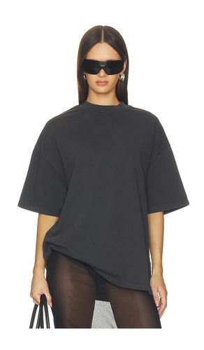Signature 90's Fit Tee en . Taille M. Also en S, XS - Fear of God ESSENTIALS - Modalova