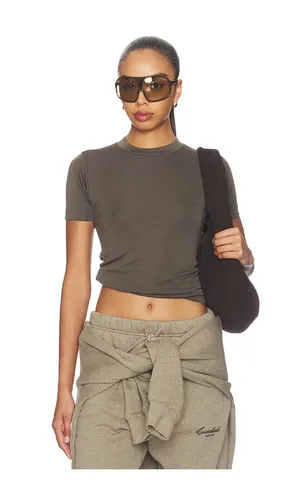 Fitted Short Sleeve Tee en . Taille M. Also en XS - Fear of God ESSENTIALS - Modalova