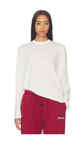 Classic Fit Long Sleeve Tee en . Taille M. Also en XS - Fear of God ESSENTIALS - Modalova