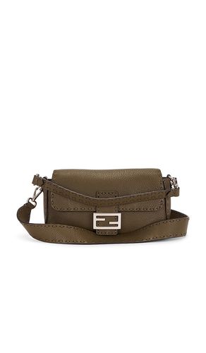 FWRD Renew SAC FENDI en Dark Green - FWRD Renew - Modalova