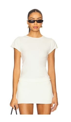 Baylee Cloud Knit Tee in Soft Vanilla in . Size L. Also in XL, XXL - Frankies Bikinis - Modalova