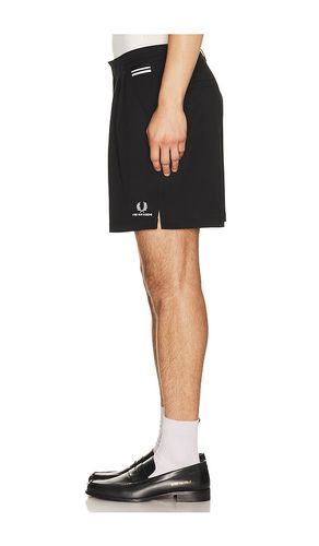 SHORT CLASSIQUE en . Taille 30. Also en 34 - Fred Perry - Modalova