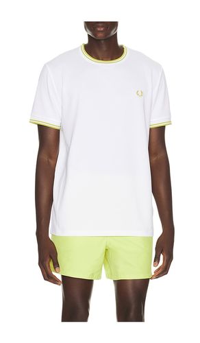 Tennis T-Shirt in . Size L. Also in M, S, XL/1X - Fred Perry - Modalova