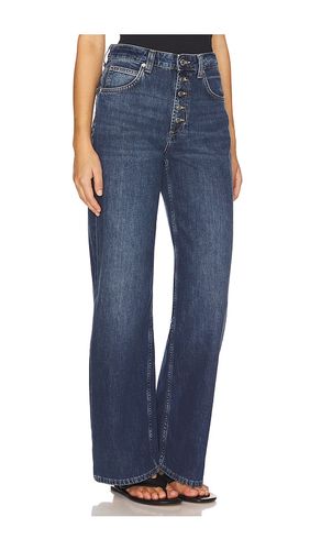 JEAN BOYFRIEND NIA en . Taille 29. Also en 30 - Free People - Modalova