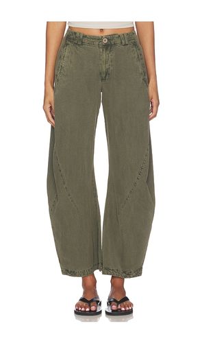 Spotlight Washed Trouser en . Taille 0. Also en 12, 2, 4 - Free People - Modalova