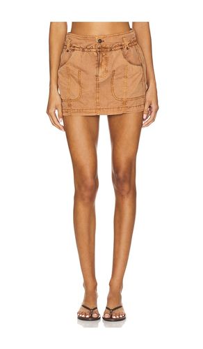 X REVOLVE South Cape Mini Skirt in . Size 4. Also in 2, 6, 8 - Free People - Modalova