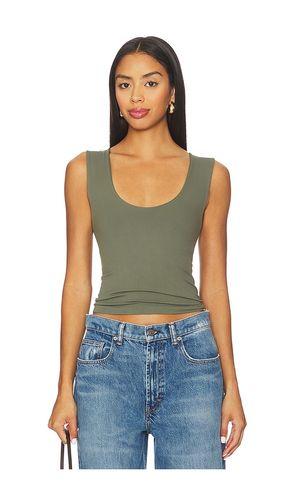 X Intimately Clean Lines Muscle Cami In Adventurer in . Size L/XL. Also in M/L - Free People - Modalova
