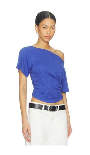 X Lucy Off The Shoulder Tee in . Size L. Also in M, XL - Free People - Modalova