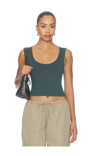 Clean Lines Muscle Cami in . Size L/XL. Also in M/L, XS/S - Free People - Modalova