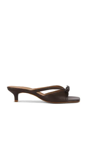 SANDALES JORDAN en . Taille 37. Also en 39 - Flattered - Modalova