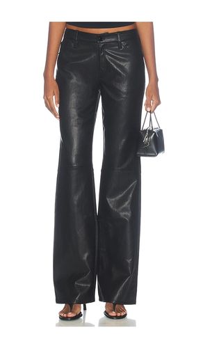 Better Than Leather Low Rise Bootcut Pant en . Taille 0. Also en 00, 2, 4, 6, 8 - Good American - Modalova