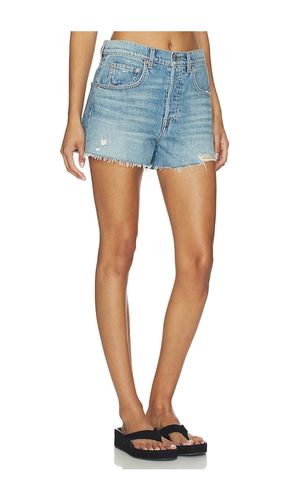 Charlie Low Rise Baggy Cutt Off in . Size 23. Also in 24, 25, 26, 28, 29, 30, 32 - GRLFRND - Modalova