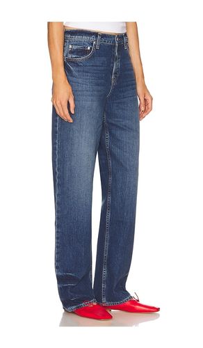 Bella Low Rise Boyfriend Jeans en . Taille 26. Also en 27, 28, 29, 30, 31, 32 - GRLFRND - Modalova