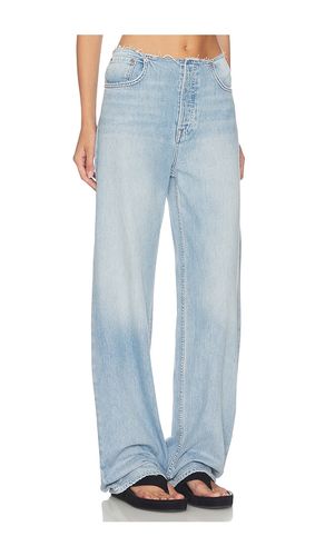 Jordan Low Rise Frayed Waist Boyfriend Jeans en . Taille 23. Also en 26, 28, 30, 32 - GRLFRND - Modalova