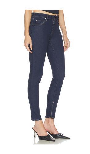 X Sophia Kelly Camille Low Rise Skinny en . Taille 23. Also en 24, 25, 26, 27, 28, 29, 30, 31, 32 - GRLFRND - Modalova