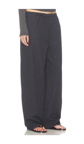 PANTALON KACEY en . Taille L. Also en M, S, XL, XS, XXS - GRLFRND - Modalova