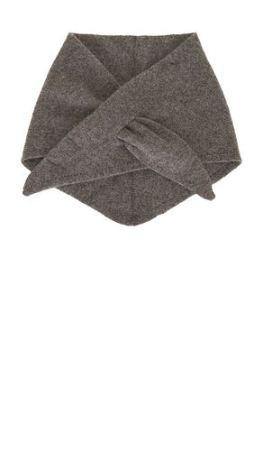 Triangle Knit Scarf in - Hat Attack - Modalova